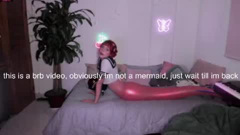 Snapshot of fairywhore chatting on August 9, 3:44 am Jackie Cosplayer online show from August 9, 3:44 am