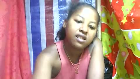 faissane9794 online show from February 18, 9:33 pm