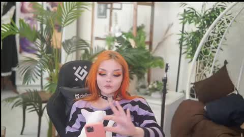 Snapshot of faith_chan chatting on February 25, 4:24 am faith_chan online show from February 25, 4:24 am