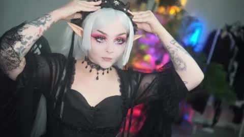 Snapshot of faith_chan chatting on October 1, 4:18 am faith_chan online show from October 1, 4:18 am