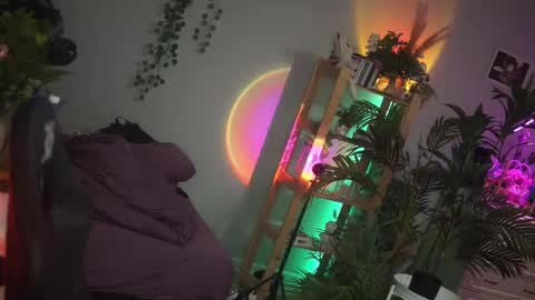 Snapshot of faith_chan chatting on November 9, 12:53 am faith_chan online show from November 9, 12:53 am