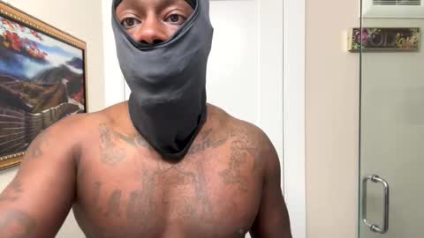 Snapshot of falahafterdark chatting on April 5, 8:28 pm falahafterdark online show from April 5, 8:28 pm