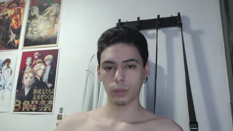 fall_dutt online show from April 21, 8:31 am