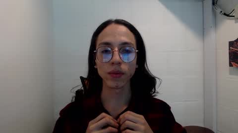 Micke online show from December 4, 6:55 am