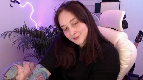 Snapshot of fallenag__ chatting on May 23, 12:27 am OF fallenag 1 online show from May 23, 12:27 am