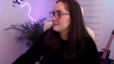 Snapshot of fallenag__ chatting on July 28, 2:29 am OF fallenag 1 online show from July 28, 2:29 am