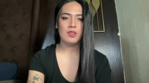 Snapshot of fallon_empress chatting on May 18, 4:18 am callmecindy online show from May 18, 4:18 am