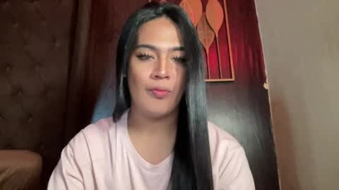 Snapshot of fallon_empress chatting on June 6, 2:27 am callmecindy online show from June 6, 2:27 am