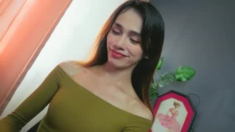 Alexandra x Alexandro online show from October 27, 7:45 am