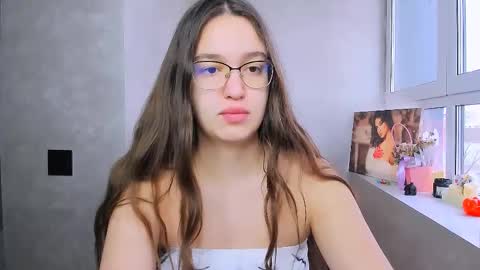 Snapshot of fancy_bunny chatting on February 4, 5:13 am fancy bunny online show from February 4, 5:13 am