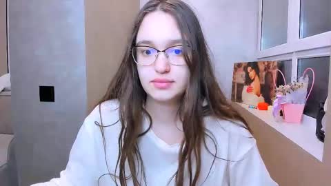 Snapshot of fancy_bunny chatting on February 19, 7:32 pm fancy bunny online show from February 19, 7:32 pm