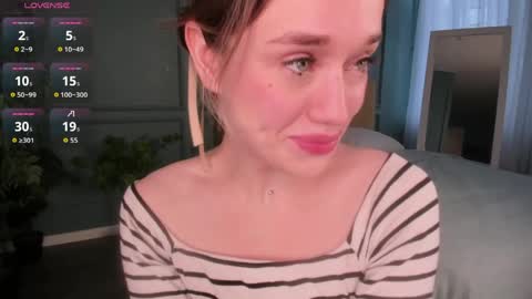 fancyamelia online show from March 16, 5:44 am