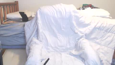 Fan Friction online show from February 14, 2:28 am