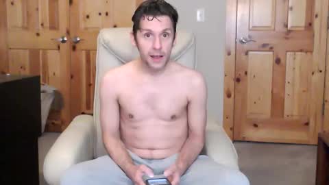 Fan Friction online show from December 5, 8:16 pm