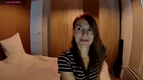 Snapshot of fanny_posy chatting on June 30, 10:38 am Fanny online show from June 30, 10:38 am