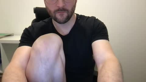 Snapshot of fantacyland chatting on February 2, 6:20 pm Alex online show from February 2, 6:20 pm