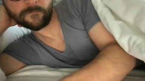 Snapshot of fantacyland chatting on October 8, 8:23 am Alex online show from October 8, 8:23 am