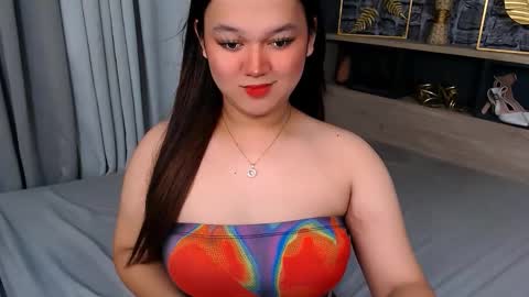 Snapshot of fantasia_hilton chatting on November 16, 7:19 pm fantasia_hilton online show from November 16, 7:19 pm