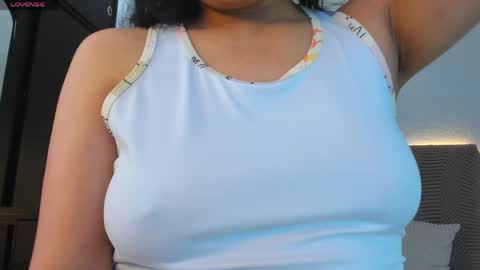 Snapshot of fantastic_asians2 chatting on June 6, 4:01 pm Ale online show from June 6, 4:01 pm