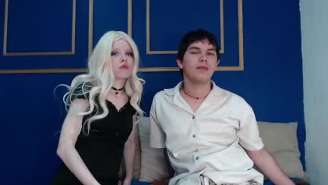 Snapshot of fantasyandsdreams chatting on April 24, 2:30 pm fantasyandsdreams online show from April 24, 2:30 pm