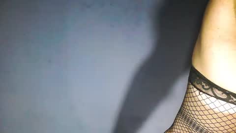 Snapshot of fantasyboobs3 chatting on June 4, 8:53 am fantasyboobs3 online show from June 4, 8:53 am