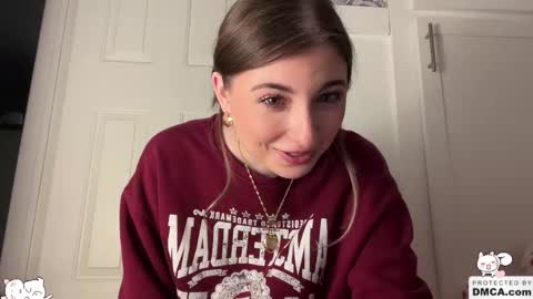 Ella online show from February 20, 5:04 am