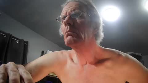 fantasyresort online show from March 12, 3:13 am