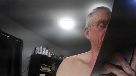 fantasyresort online show from April 13, 3:01 am