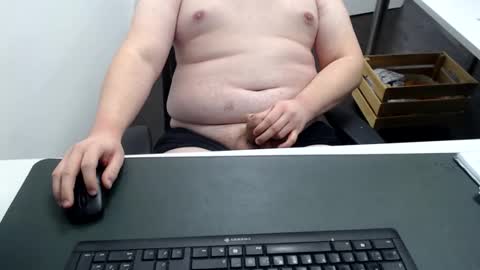 Cardi online show from November 9, 6:06 pm