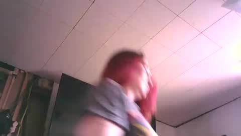 Snapshot of fapqueenc17 chatting on March 6, 5:43 pm Scarlett online show from March 6, 5:43 pm