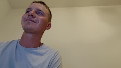 Snapshot of farafonoff chatting on November 11, 5:18 am farafonoff online show from November 11, 5:18 am