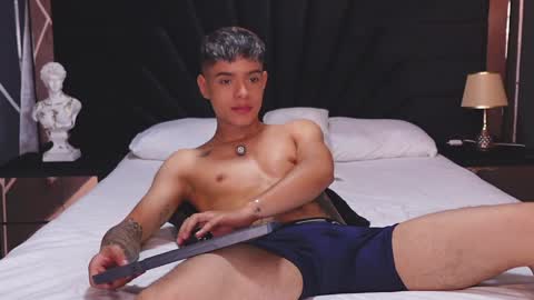 Snapshot of farid_jake_ chatting on January 14, 2:29 am farid_jake_ online show from January 14, 2:29 am