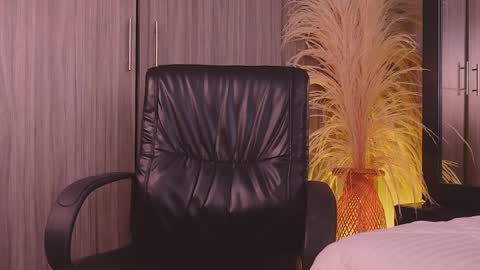 Snapshot of farid_jake_ chatting on March 30, 2:40 pm farid_jake_ online show from March 30, 2:40 pm