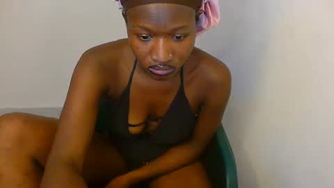 Snapshot of fariha_babyy chatting on May 6, 7:19 pm Fariha online show from May 6, 7:19 pm