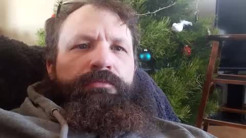 Snapshot of farm2boy chatting on December 12, 5:04 pm Farm2boy online show from December 12, 5:04 pm