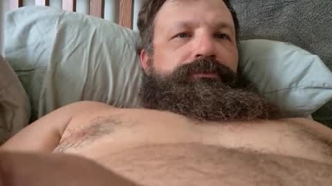 Snapshot of farm2boy chatting on October 31, 4:30 pm Farm2boy online show from October 31, 4:30 pm