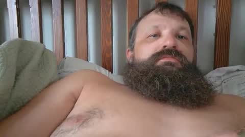 Snapshot of farm2boy chatting on February 17, 9:54 pm Farm2boy online show from February 17, 9:54 pm