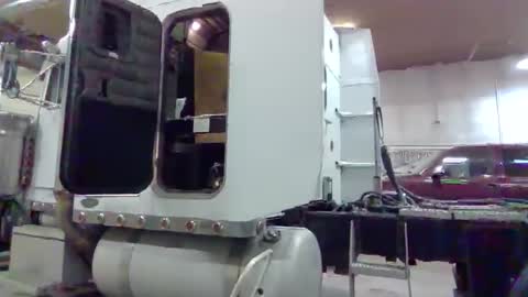 Snapshot of farmboy4720 chatting on November 3, 11:44 am farmboy4720 online show from November 3, 11:44 am