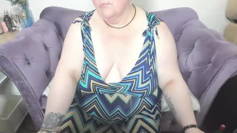 fashiona online show from March 21, 11:19 pm