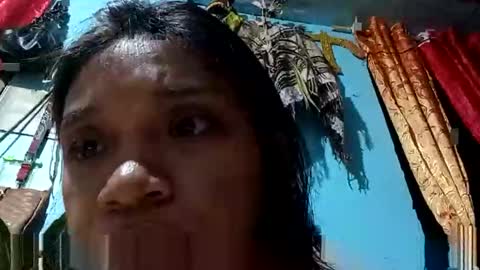 Snapshot of fatfat23 chatting on May 27, 5:10 pm fatfat23 online show from May 27, 5:10 pm