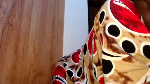 Snapshot of fatpussy_ebony chatting on January 21, 5:27 am lexie online show from January 21, 5:27 am