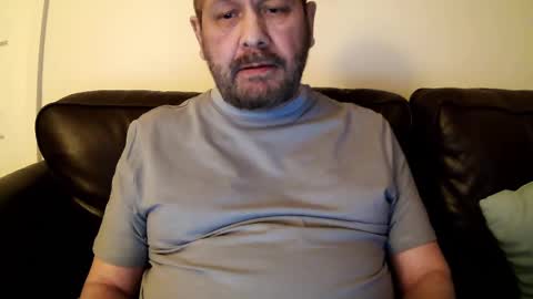 Snapshot of fatso21 chatting on January 17, 5:19 pm fatso21 online show from January 17, 5:19 pm