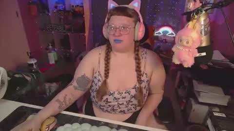 Snapshot of fatveronica chatting on March 27, 5:34 pm FatVeronica online show from March 27, 5:34 pm