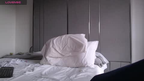 Snapshot of faustosaenz chatting on December 5, 10:23 pm FAUSTO online show from December 5, 10:23 pm