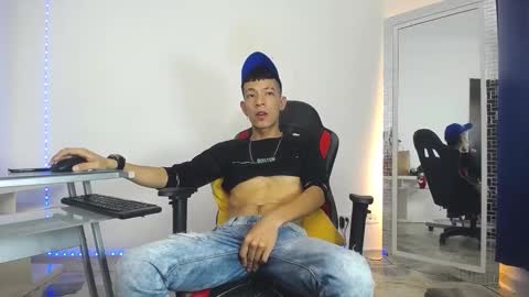 Snapshot of favel_gomez7 chatting on January 16, 4:28 am Favel Gomez online show from January 16, 4:28 am