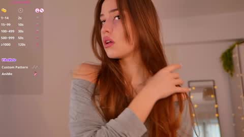 Snapshot of fazeyj chatting on January 10, 7:04 am FazeyJ online show from January 10, 7:04 am