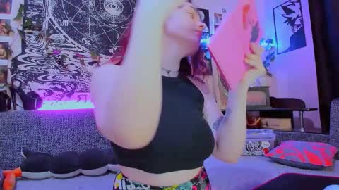 Diva online show from February 2, 2:10 am