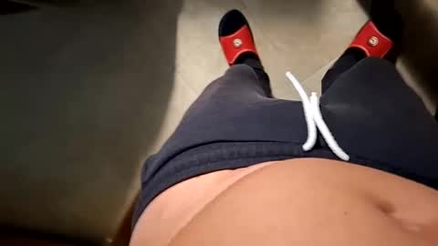 Snapshot of fede2985 chatting on December 22, 6:39 am Fede online show from December 22, 6:39 am