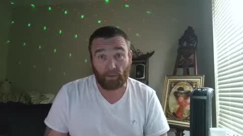 PullouProblems online show from December 1, 9:09 pm