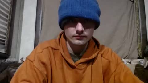 Snapshot of feelingverynaughty chatting on December 21, 3:14 am ask me online show from December 21, 3:14 am